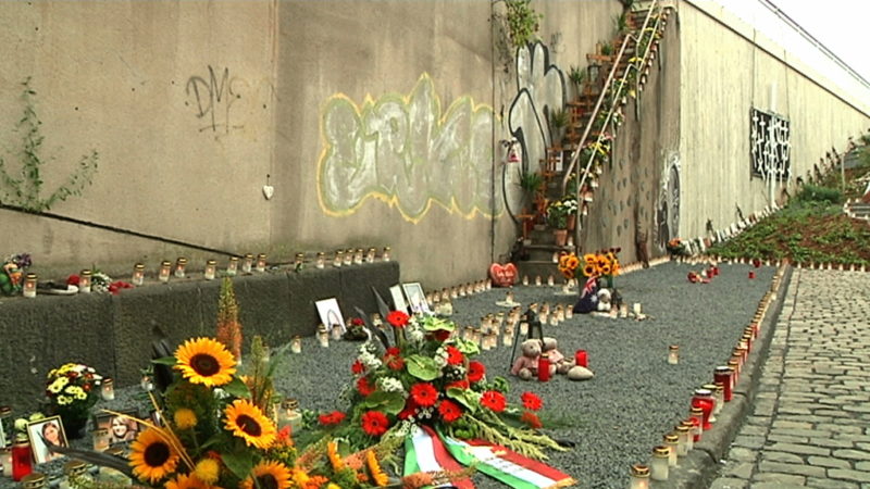 Neue Gedenktafel für Loveparade-Opfer (Foto: SAT.1 NRW)