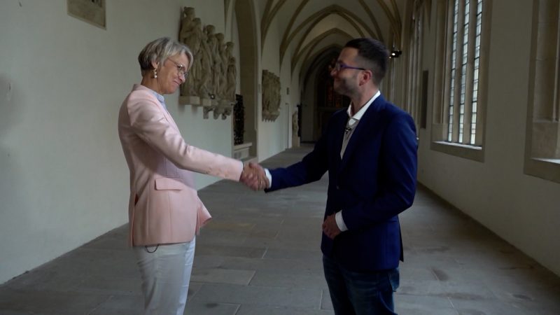 Sommer-Interview mit NRW-Schulministerin Dorothee Feller (Foto: SAT.1 NRW)