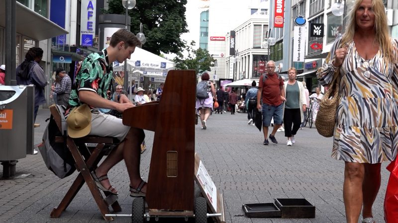 Casting für Straßenmusiker  (Foto: SAT.1 NRW)