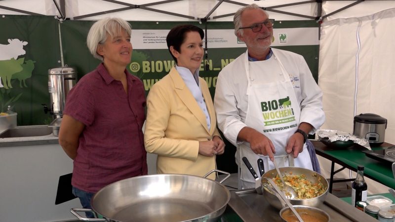 Ministerin Silke Gorißen vor Start der BioWochen (Foto: SAT.1 NRW)