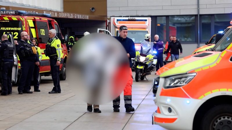 Prozessstart nach Messerattacke auf Mitschüler in Wuppertal (Foto: SAT.1 NRW)