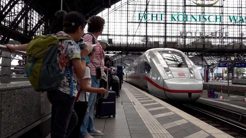 Deutsche Bahn versinkt im Fahrplan-Chaos  (Foto: SAT.1 NRW)