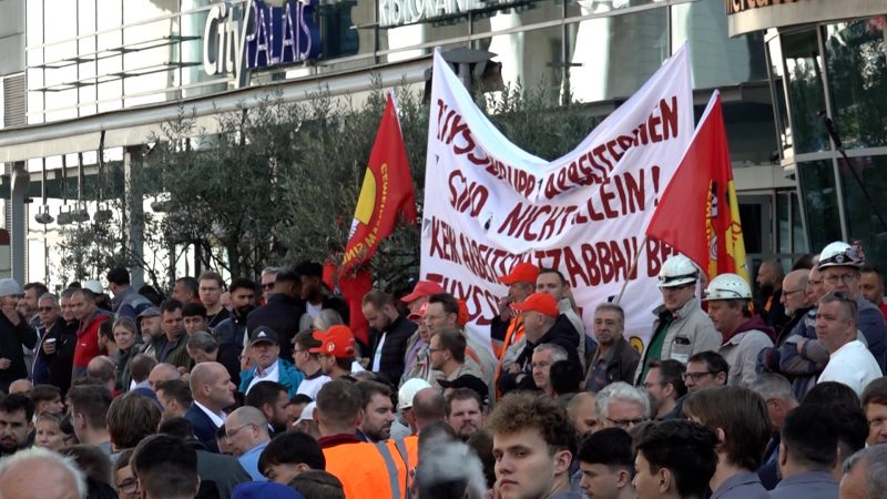 Robert Habeck beim Stahlgipfel (Foto: SAT.1 NRW)