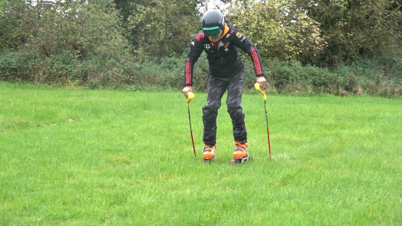 Skifahren auf Gras (Foto: SAT.1 NRW)