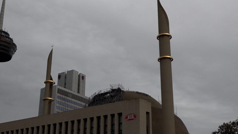 Muezzin-Ruf in Köln: Testphase beendet (Foto: SAT.1 NRW)