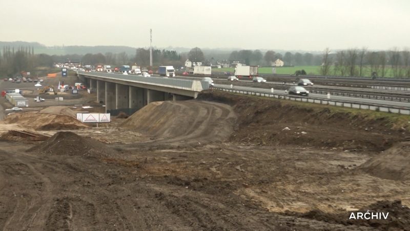 A1-Sperrungen bei Unna (Foto: SAT.1 NRW)