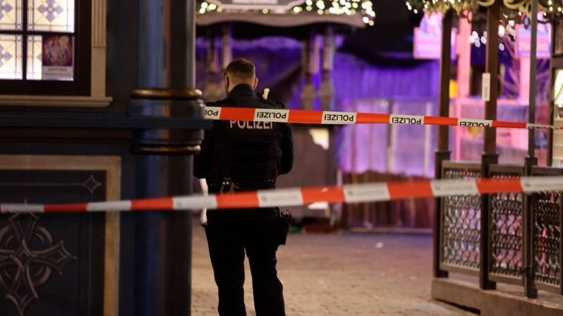 Weihnachtsmarkt-Räumungen in Köln (Foto: SAT.1 NRW)