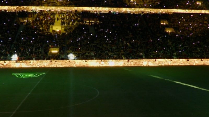 Weihnachtssingen im BVB-Stadion  (Foto: SAT.1 NRW)