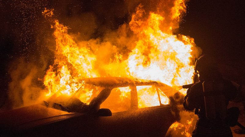 Feuerwehrmänner selbst Feuerteufel?  (Foto: SAT.1 NRW)