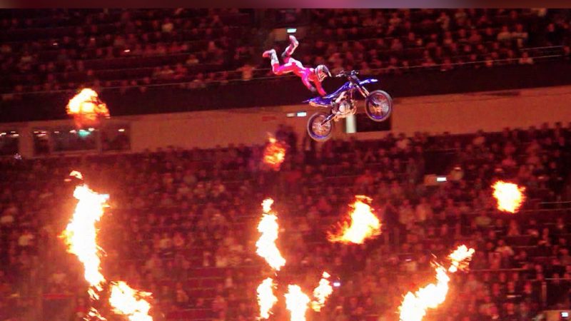 Motocross in Dortmund: PS-starke Show in der Westfalenhalle (Foto: SAT.1 NRW)