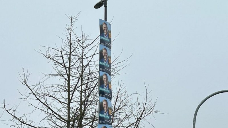 Plakat-Streit zwischen CDU und Grünen (Foto: SAT.1 NRW)