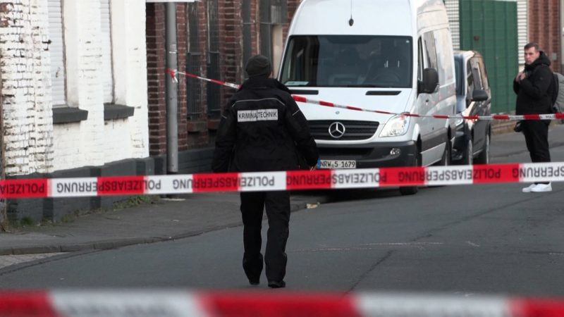 Schüsse aus Auto in Wuppertal (Foto: SAT.1 NRW)