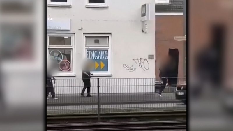 Tatverdächtige nach Schüssen vor Bielefelder Landgericht in Untersuchungshaft (Foto: SAT.1 NRW)