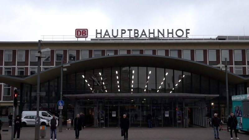 Stillstand am Bochumer Hauptbahnhof (Foto: SAT.1 NRW)