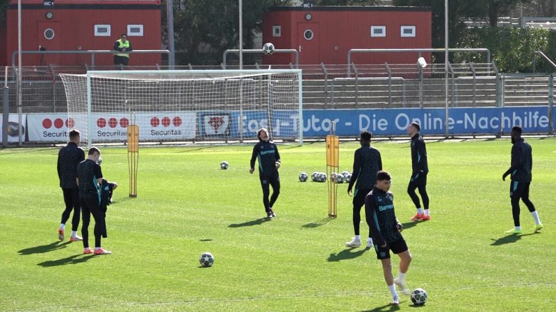 Bayer vs. Bayern (Foto: SAT.1 NRW)