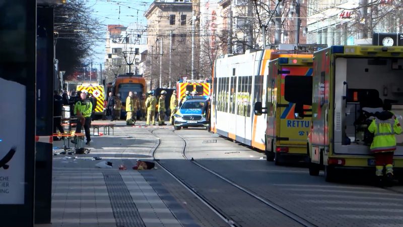 Auto fährt in Menschenmenge in Mannheim (Foto: SAT.1 NRW)